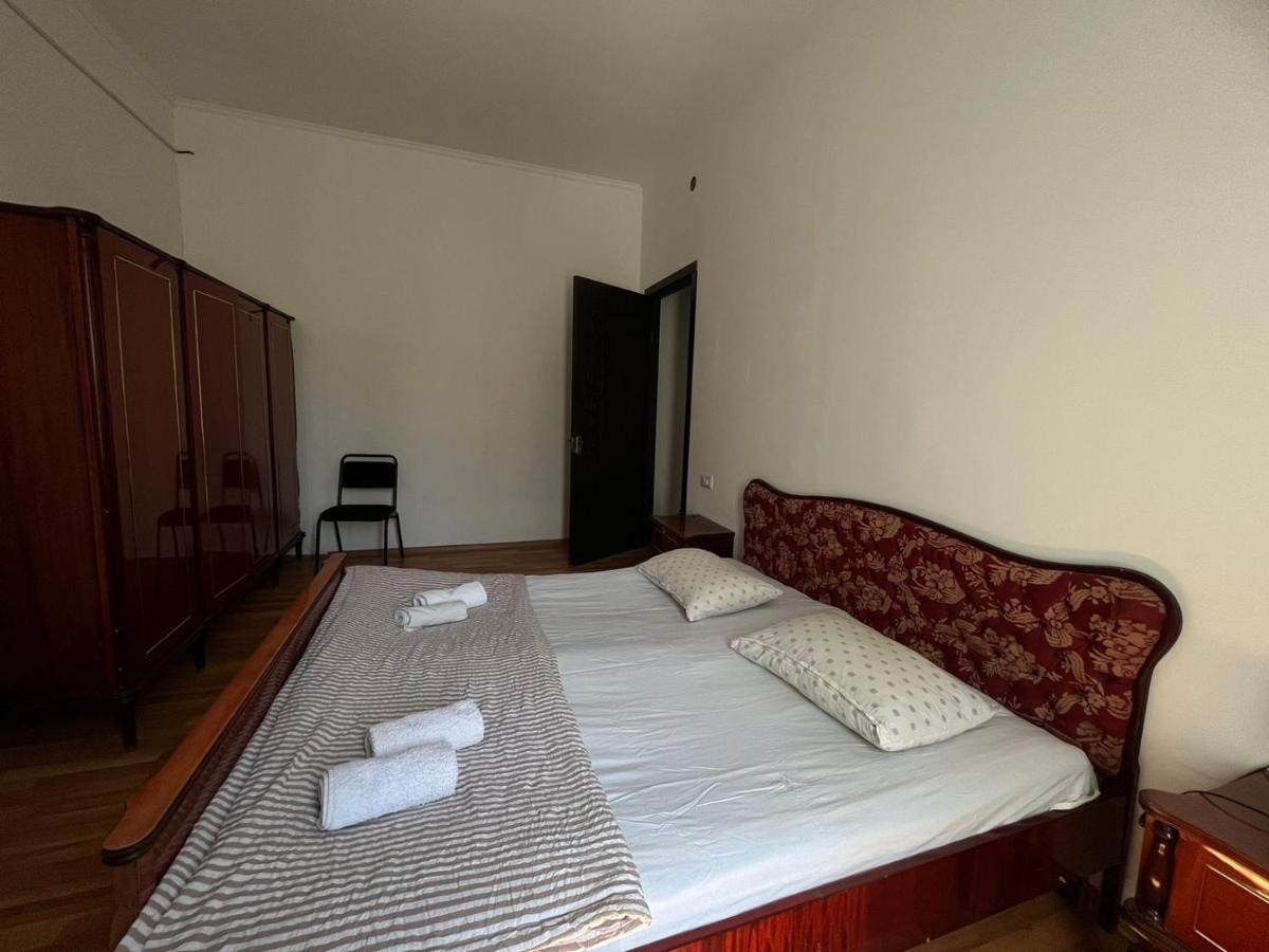 Guest House Oasis - Tvishi Zewnętrze zdjęcie